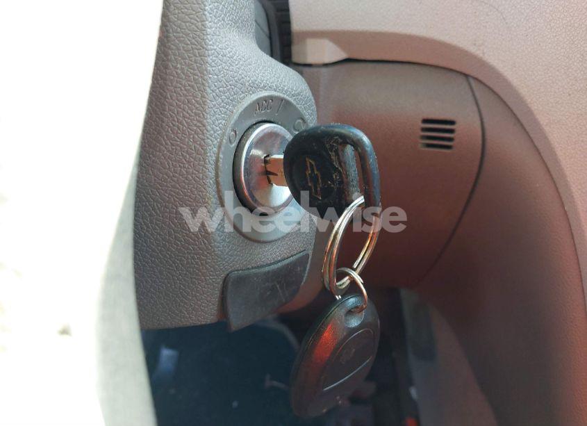 Photo 11 of 2011 Chevrolet Traverse LS (VIN 1GNKREED4BJ414989)