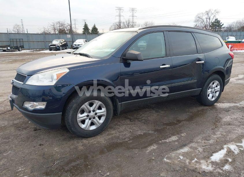 Photo 2 of 2011 Chevrolet Traverse LS (VIN 1GNKREED5BJ386703)