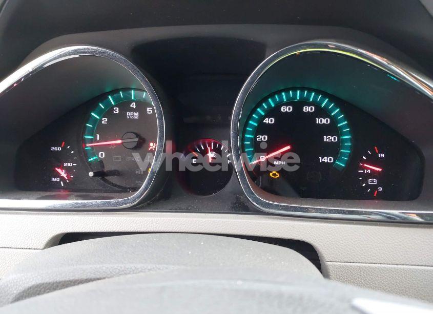 Photo 7 of 2011 Chevrolet Traverse LS (VIN 1GNKREED5BJ386703)