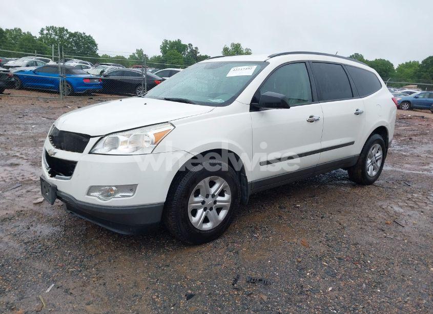 Photo 2 of 2012 Chevrolet Traverse LS (VIN 1GNKREED5CJ382846)