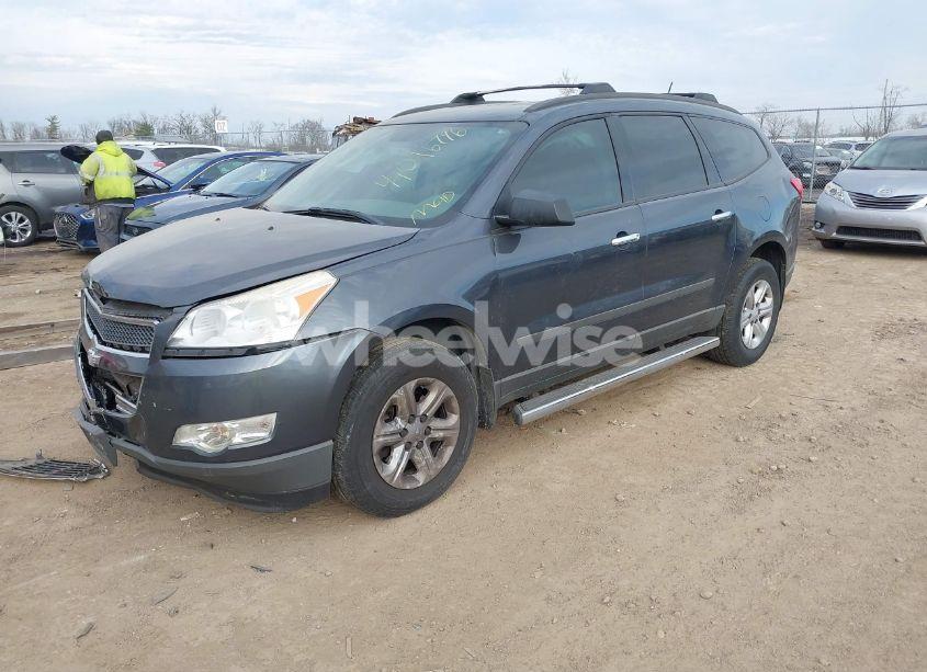 Photo 2 of 2012 Chevrolet Traverse LS (VIN 1GNKREED5CJ400813)