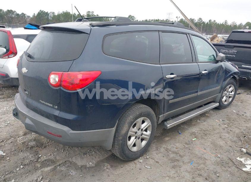 Photo 4 of 2012 Chevrolet Traverse LS (VIN 1GNKREED7CJ347581)