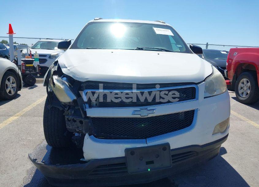 Photo 6 of 2012 Chevrolet Traverse LS (VIN 1GNKREED8CJ125437)