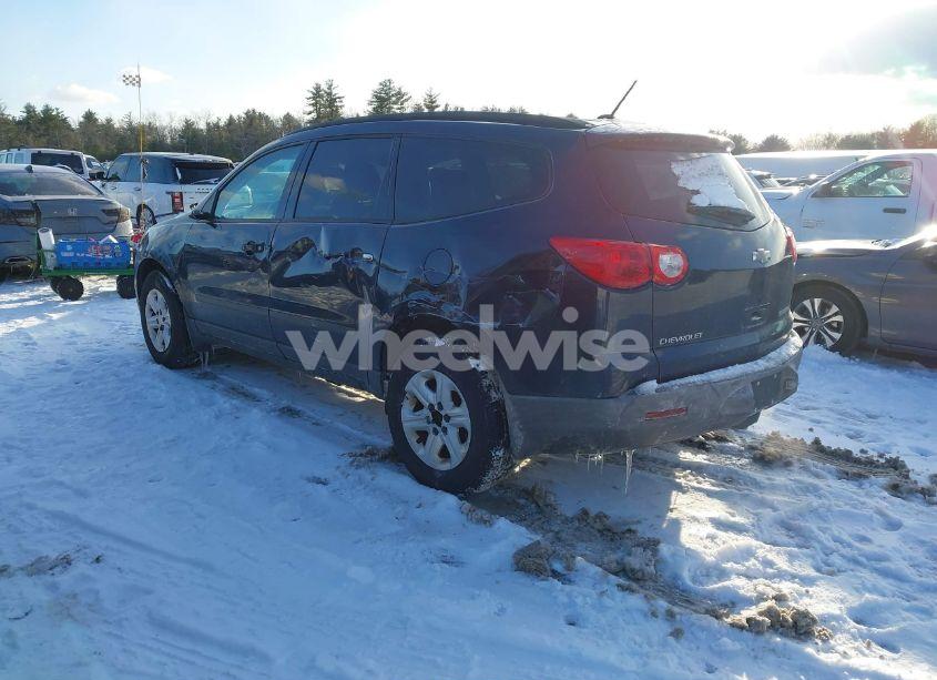 Photo 3 of 2012 Chevrolet Traverse LS (VIN 1GNKREED8CJ250356)