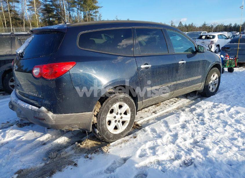 Photo 4 of 2012 Chevrolet Traverse LS (VIN 1GNKREED8CJ250356)