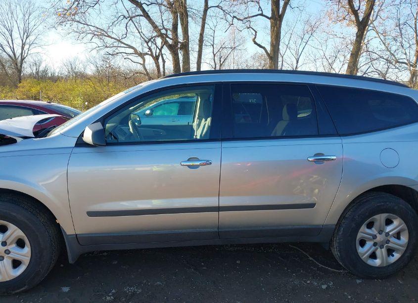 Photo 14 of 2012 Chevrolet Traverse LS (VIN 1GNKREED9CJ364656)