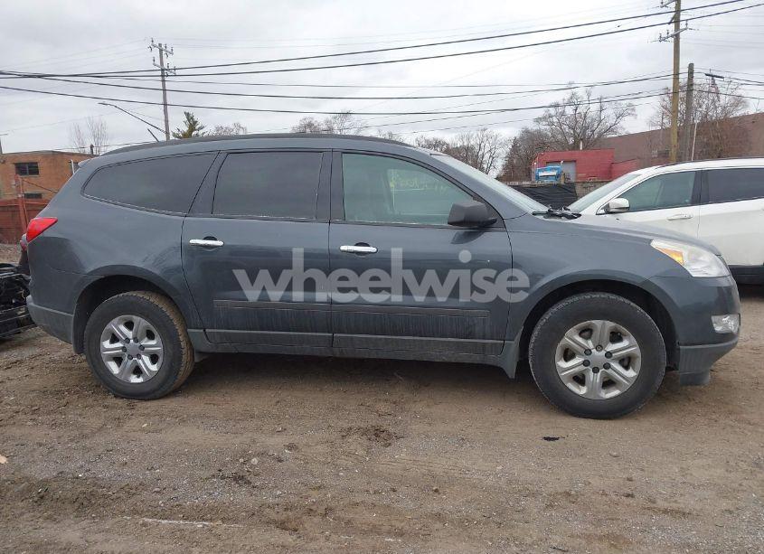 Photo 13 of 2012 Chevrolet Traverse LS (VIN 1GNKREED9CJ405030)