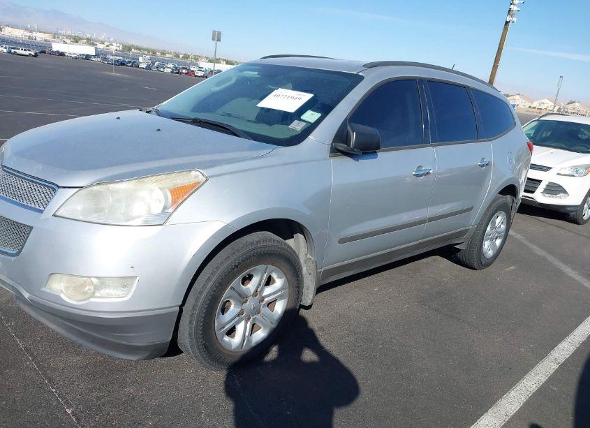 Photo 12 of 2012 Chevrolet Traverse LS (VIN 1GNKREEDXCJ170315)