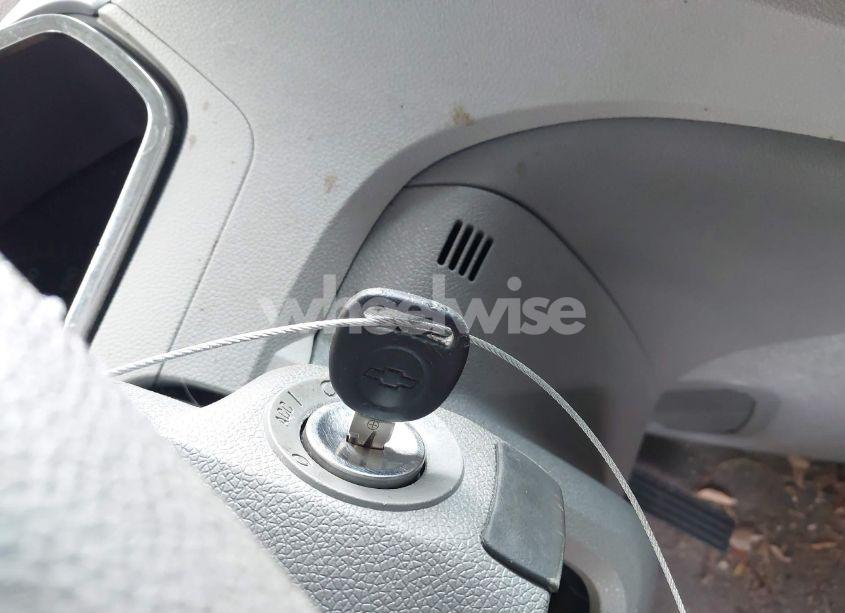 Photo 11 of 2011 Chevrolet Traverse LS (VIN 1GNKRFED0BJ324356)