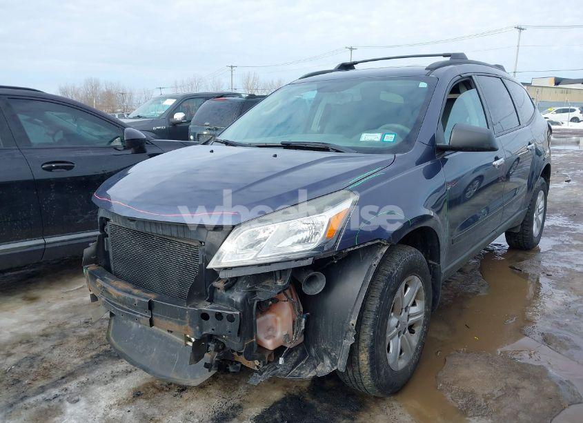 Photo 2 of 2014 Chevrolet Traverse LS (VIN 1GNKRFED0EJ209096)