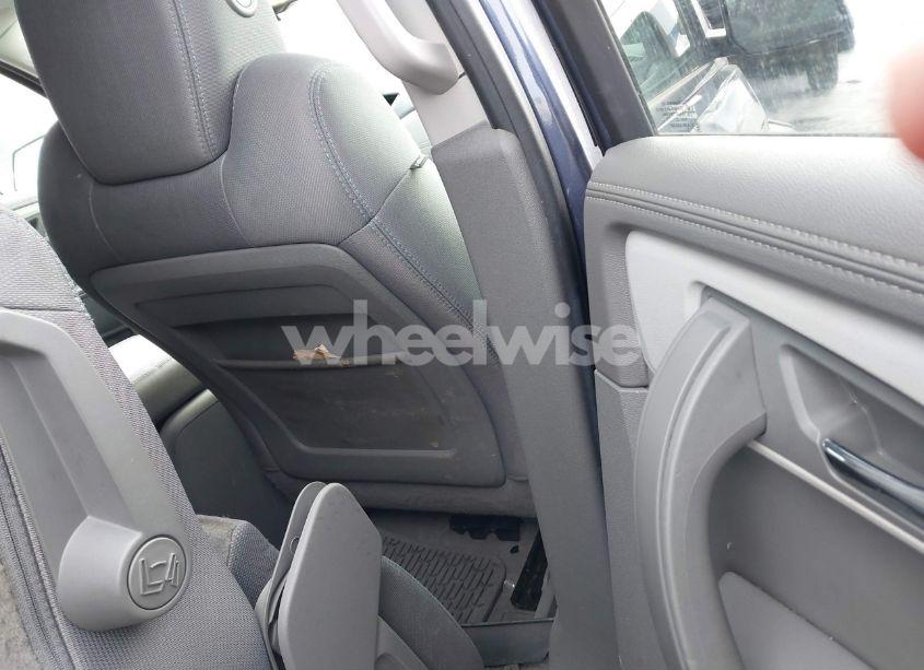 Photo 8 of 2014 Chevrolet Traverse LS (VIN 1GNKRFED0EJ209096)