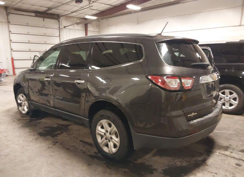 Photo 3 of 2015 Chevrolet Traverse LS (VIN 1GNKRFED0FJ322130)