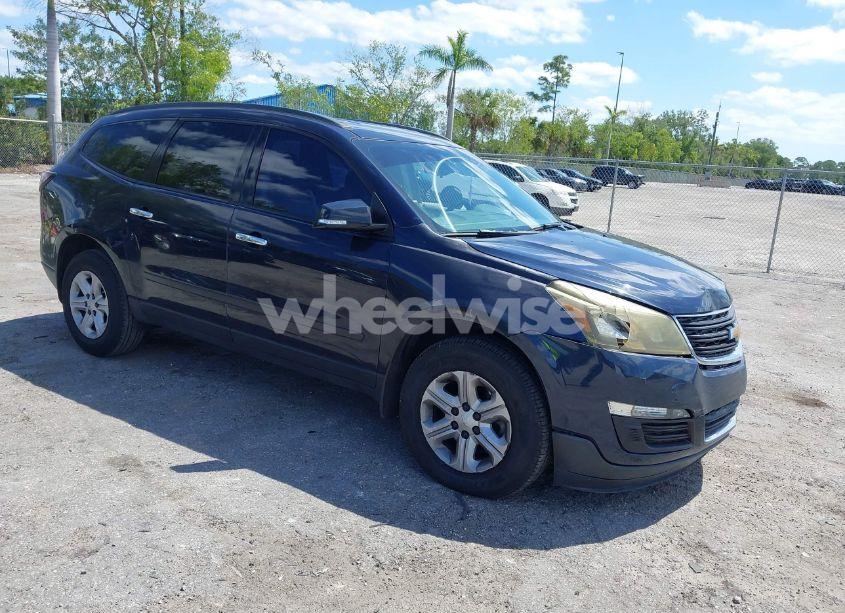 2017 Chevrolet Traverse LS (VIN 1GNKRFED0HJ187041) main photo