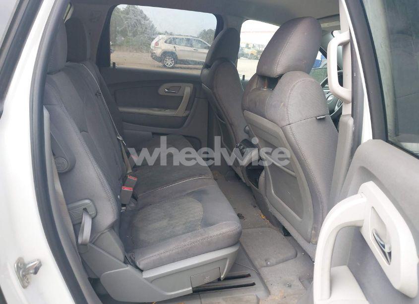 Photo 8 of 2012 Chevrolet Traverse LS (VIN 1GNKRFED1CJ389945)