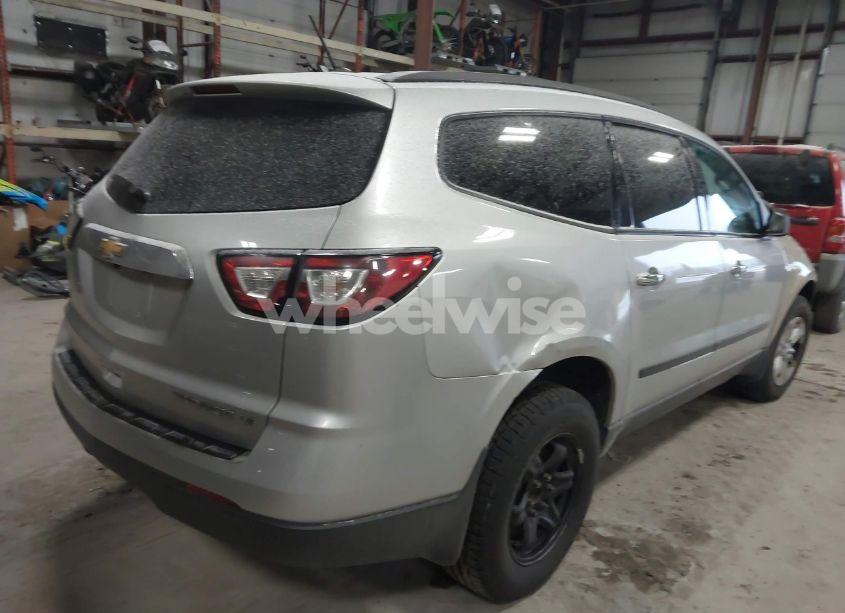Photo 4 of 2013 Chevrolet Traverse LS (VIN 1GNKRFED1DJ102931)