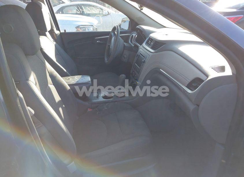 Photo 5 of 2013 Chevrolet Traverse LS (VIN 1GNKRFED1DJ139445)