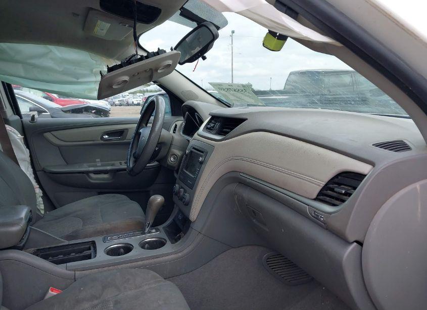 Photo 5 of 2013 Chevrolet Traverse LS (VIN 1GNKRFED1DJ203077)