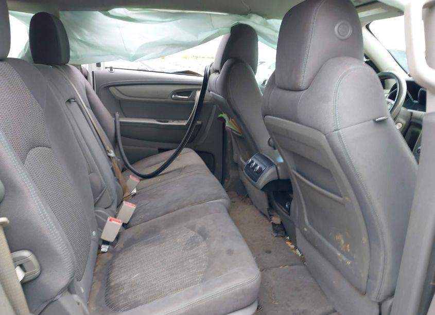 Photo 8 of 2013 Chevrolet Traverse LS (VIN 1GNKRFED1DJ203077)