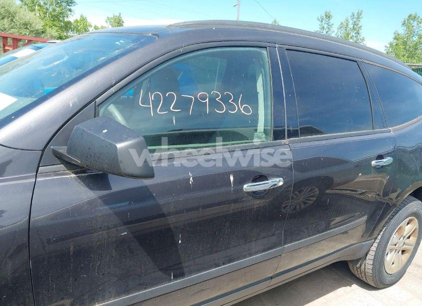 Photo 14 of 2015 Chevrolet Traverse LS (VIN 1GNKRFED1FJ152781)