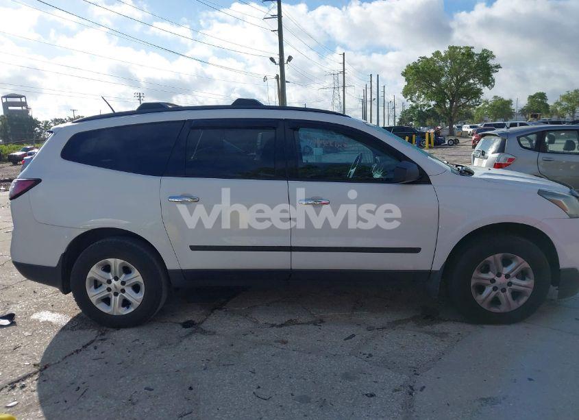 Photo 13 of 2016 Chevrolet Traverse LS (VIN 1GNKRFED1GJ140888)