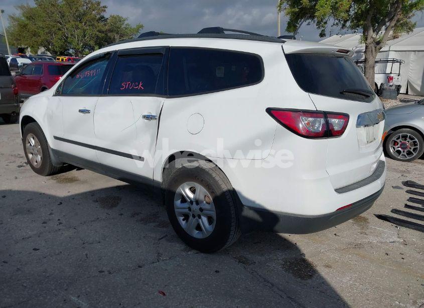 Photo 3 of 2016 Chevrolet Traverse LS (VIN 1GNKRFED1GJ140888)