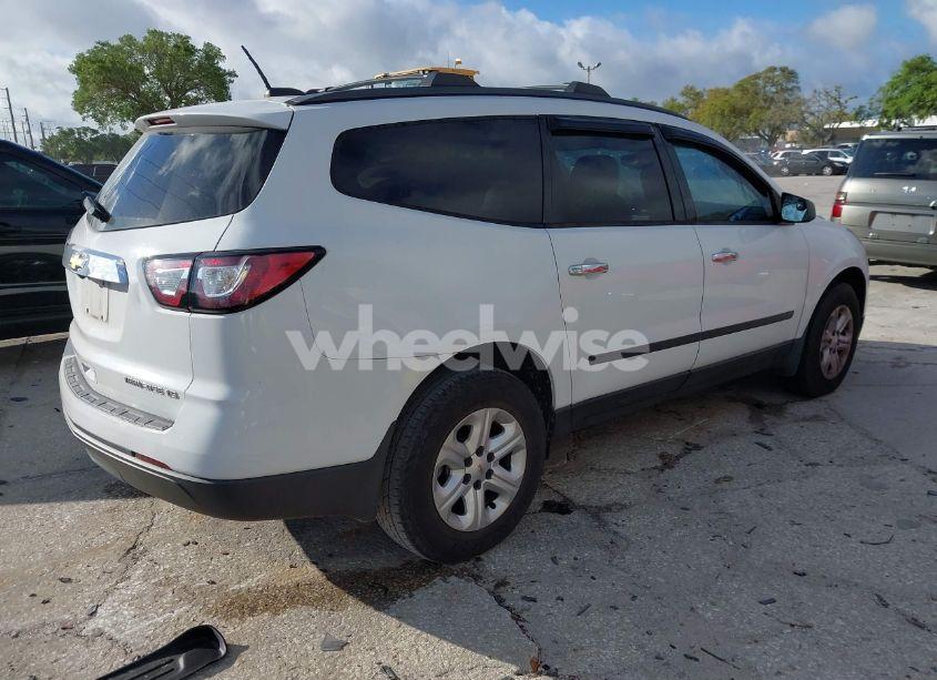 Photo 4 of 2016 Chevrolet Traverse LS (VIN 1GNKRFED1GJ140888)