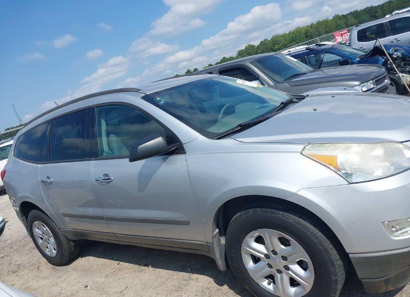 Photo 13 of 2012 Chevrolet Traverse LS (VIN 1GNKRFED2CJ300562)