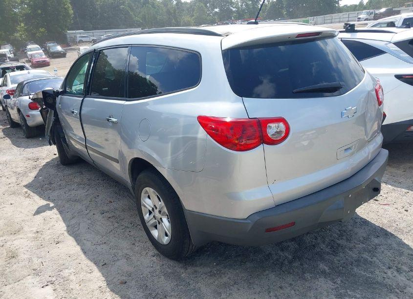 Photo 3 of 2012 Chevrolet Traverse LS (VIN 1GNKRFED2CJ300562)