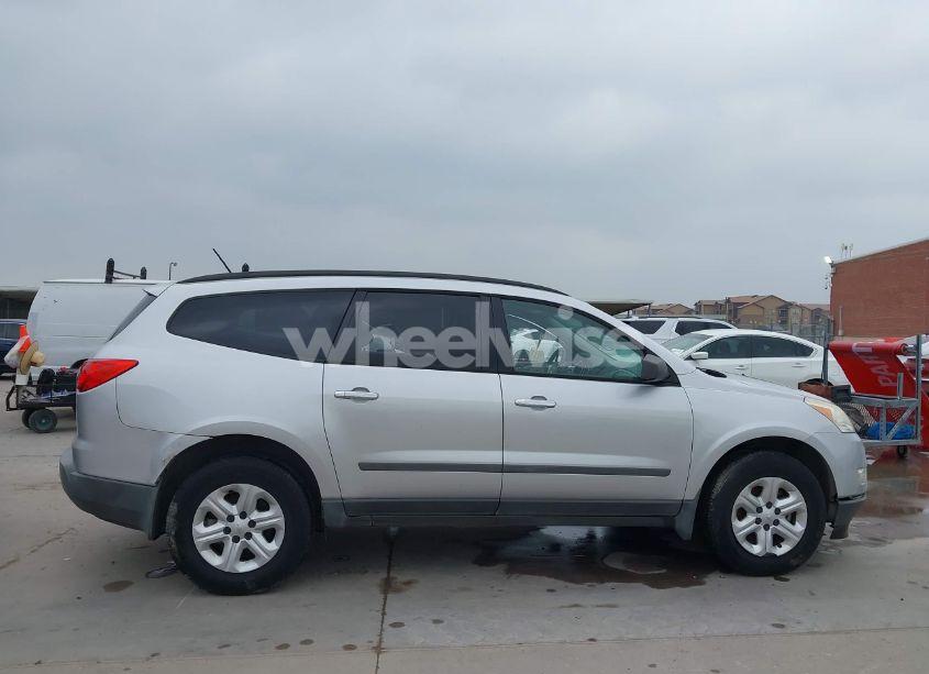 Photo 13 of 2012 Chevrolet Traverse LS (VIN 1GNKRFED2CJ354122)