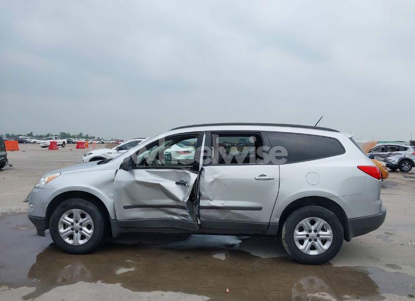 Photo 14 of 2012 Chevrolet Traverse LS (VIN 1GNKRFED2CJ354122)