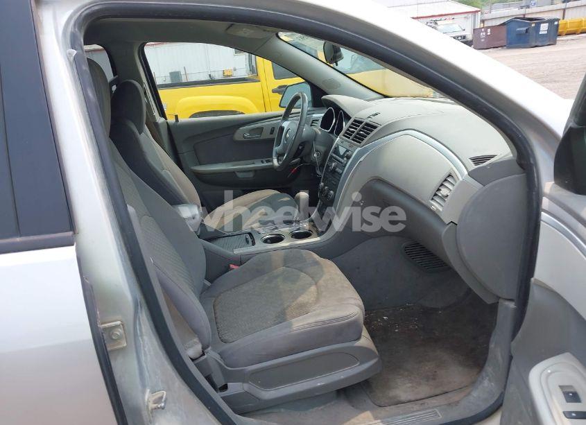 Photo 5 of 2012 Chevrolet Traverse LS (VIN 1GNKRFED2CJ403738)