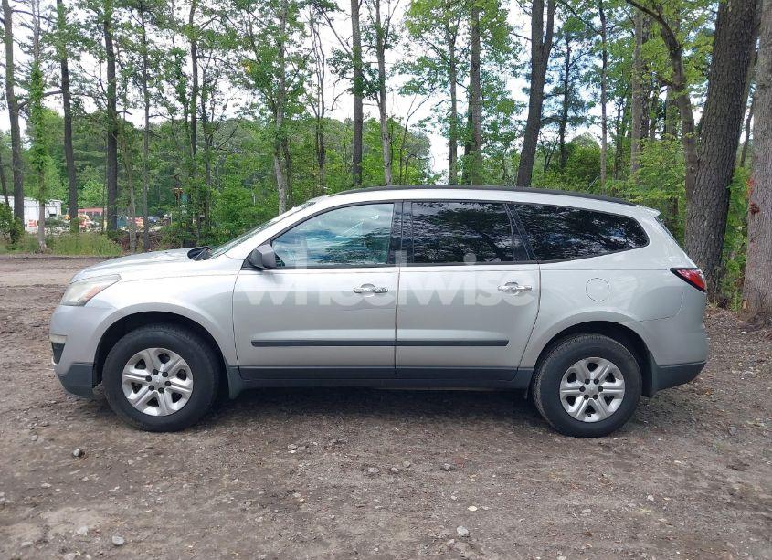 Photo 14 of 2013 Chevrolet Traverse LS (VIN 1GNKRFED2DJ116658)