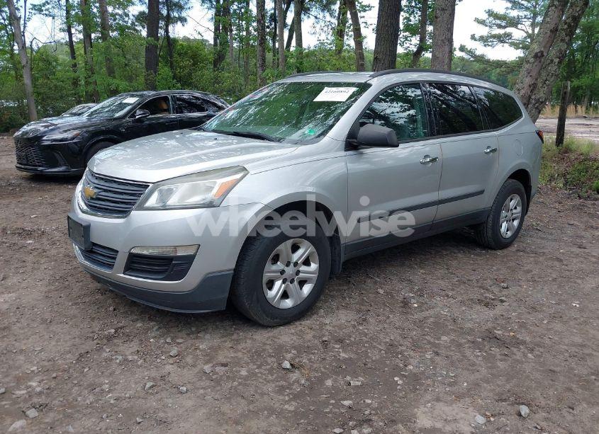 Photo 2 of 2013 Chevrolet Traverse LS (VIN 1GNKRFED2DJ116658)