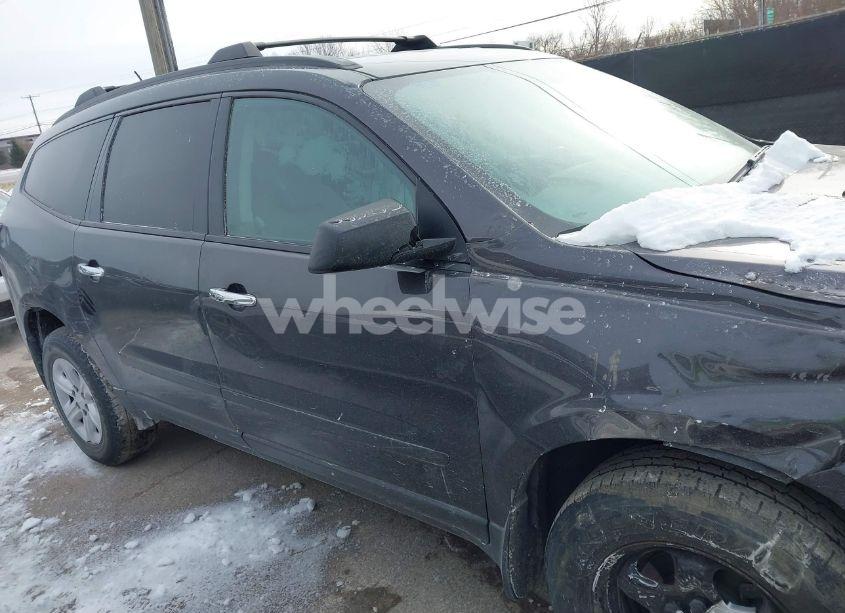 Photo 13 of 2013 Chevrolet Traverse LS (VIN 1GNKRFED2DJ118362)