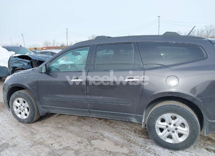 Photo 14 of 2013 Chevrolet Traverse LS (VIN 1GNKRFED2DJ118362)