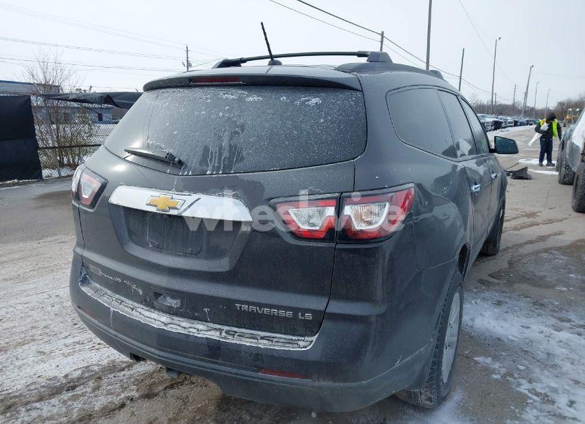 Photo 4 of 2013 Chevrolet Traverse LS (VIN 1GNKRFED2DJ118362)