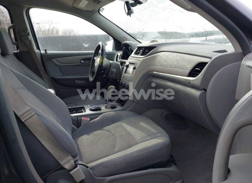 Photo 5 of 2013 Chevrolet Traverse LS (VIN 1GNKRFED2DJ118362)