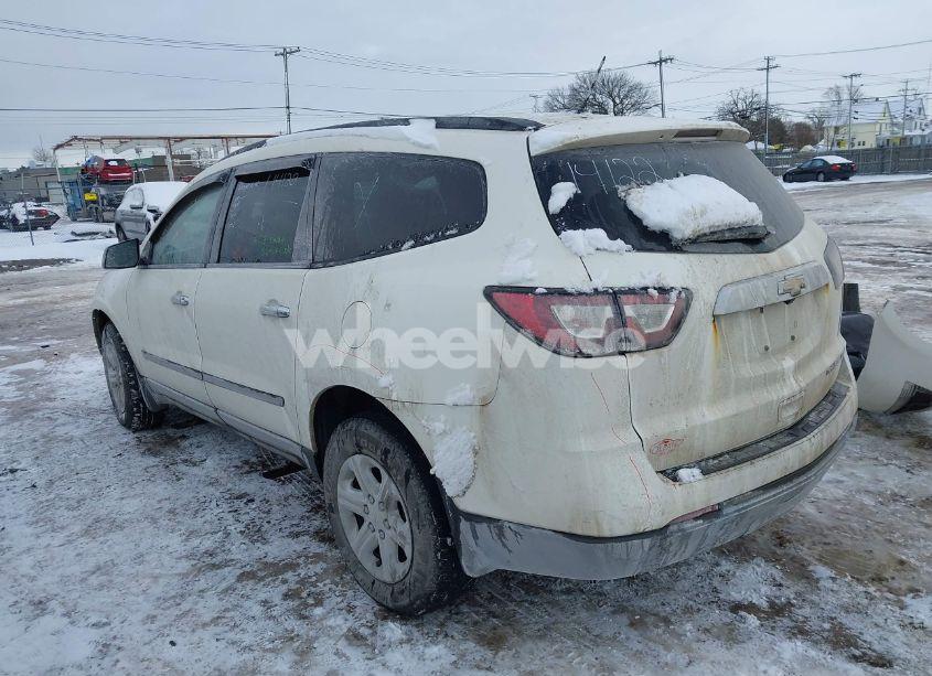 Photo 3 of 2013 Chevrolet Traverse LS (VIN 1GNKRFED2DJ121004)