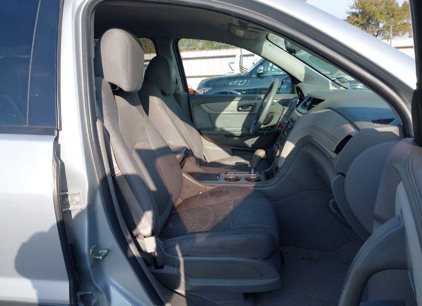 Photo 5 of 2013 Chevrolet Traverse LS (VIN 1GNKRFED2DJ181655)