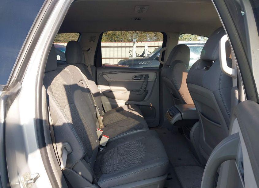 Photo 8 of 2013 Chevrolet Traverse LS (VIN 1GNKRFED2DJ181655)