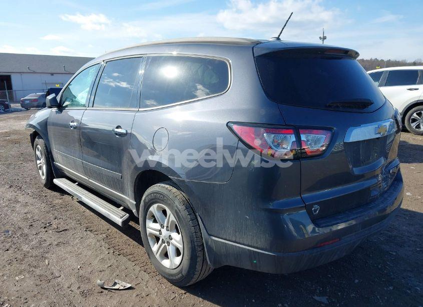 Photo 3 of 2014 Chevrolet Traverse LS (VIN 1GNKRFED2EJ151105)