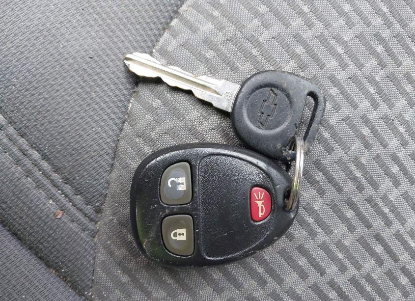 Photo 11 of 2011 Chevrolet Traverse LS (VIN 1GNKRFED3BJ222257)