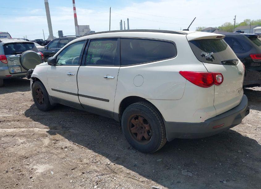 Photo 3 of 2012 Chevrolet Traverse LS (VIN 1GNKRFED3CJ239660)