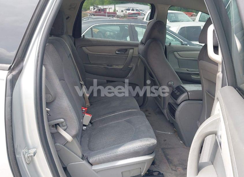 Photo 8 of 2013 Chevrolet Traverse LS (VIN 1GNKRFED3DJ118399)