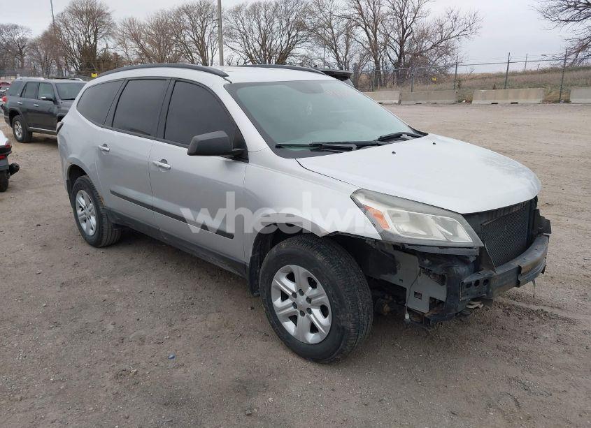 2014 Chevrolet Traverse LS (VIN 1GNKRFED3EJ203566) main photo