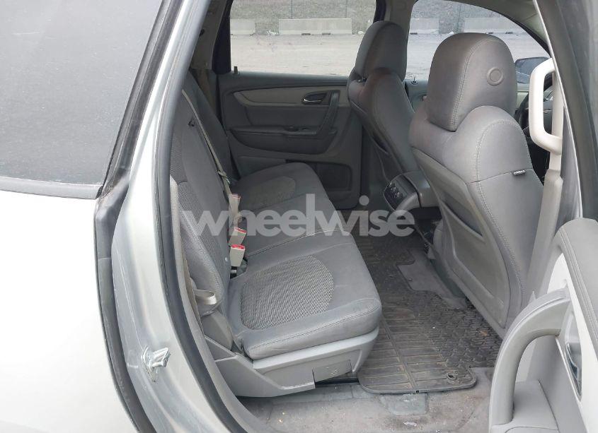 Photo 8 of 2014 Chevrolet Traverse LS (VIN 1GNKRFED3EJ203566)