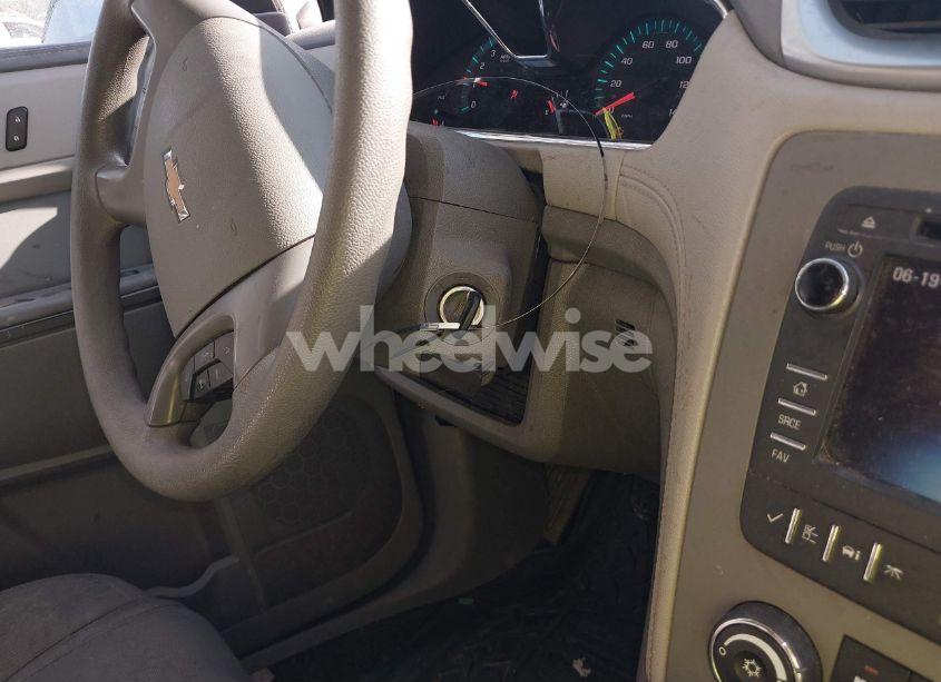 Photo 11 of 2015 Chevrolet Traverse LS (VIN 1GNKRFED3FJ147520)