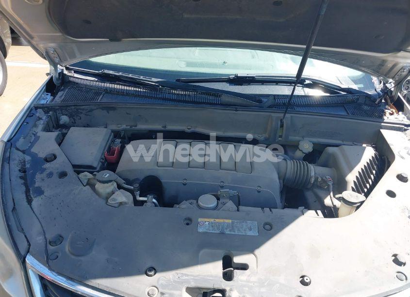 Photo 10 of 2015 Chevrolet Traverse LS (VIN 1GNKRFED3FJ365392)