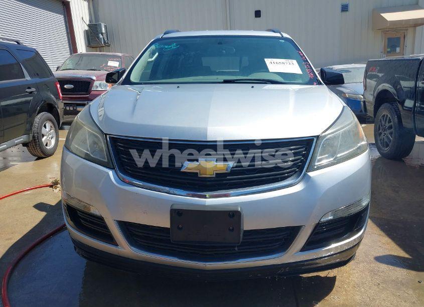 Photo 12 of 2015 Chevrolet Traverse LS (VIN 1GNKRFED3FJ365392)
