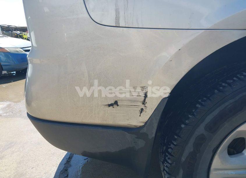 Photo 6 of 2015 Chevrolet Traverse LS (VIN 1GNKRFED3FJ365392)